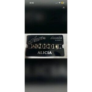 Stretch bracelet. “Alicia”.